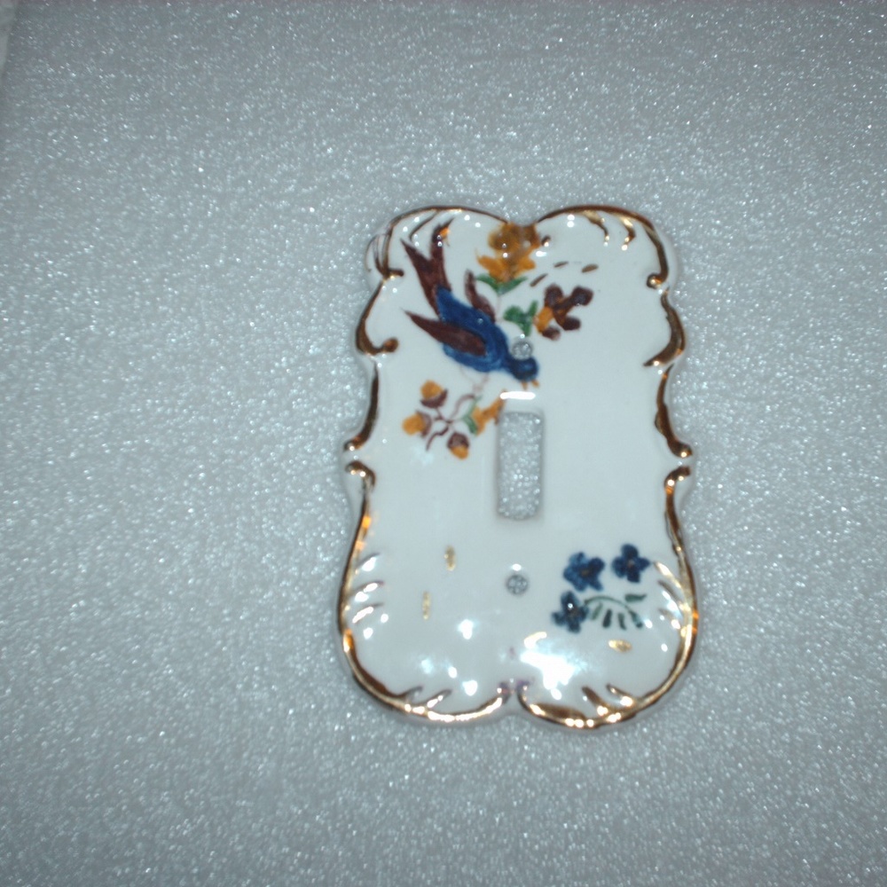 Antique hand-painted porcelain light switch covers - Picture 4 of 8
